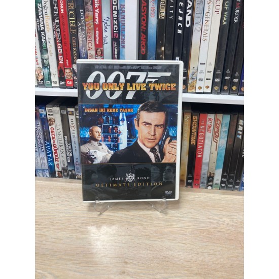 007 İNSAN İKİ KERE YAŞAR DVD