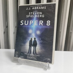 SUPER 8 DVD