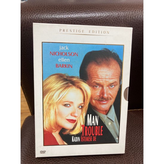 KADIN İSTEMESE DE DVD KARTON ÇEKETLİ