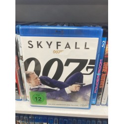 SKYFALL BLU RAY