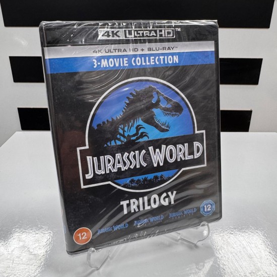 JURASSIC WORLD TRILOGY 4K UHD + BLU RAY JURASSIC WORLD TRILOGY 4K UHD + BLU RAY