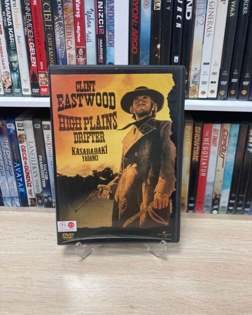 Kasabadaki Yabanci DVD