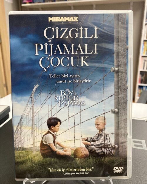 Çizgili Pijamali Çocuk DVD