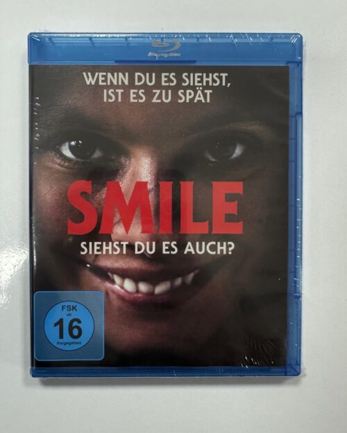 Smile Blu Ray