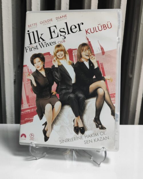 İlk Eşler Kulübü DVD