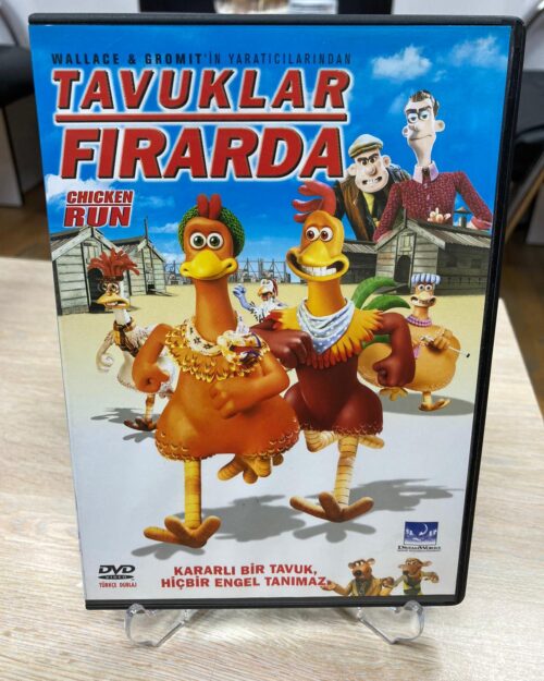 Tavuklar Firarda DVD