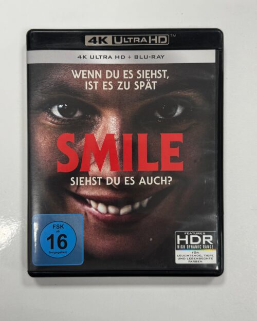 Smile 4K UHD + Blu Ray